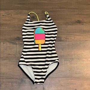 Girls swimsuit